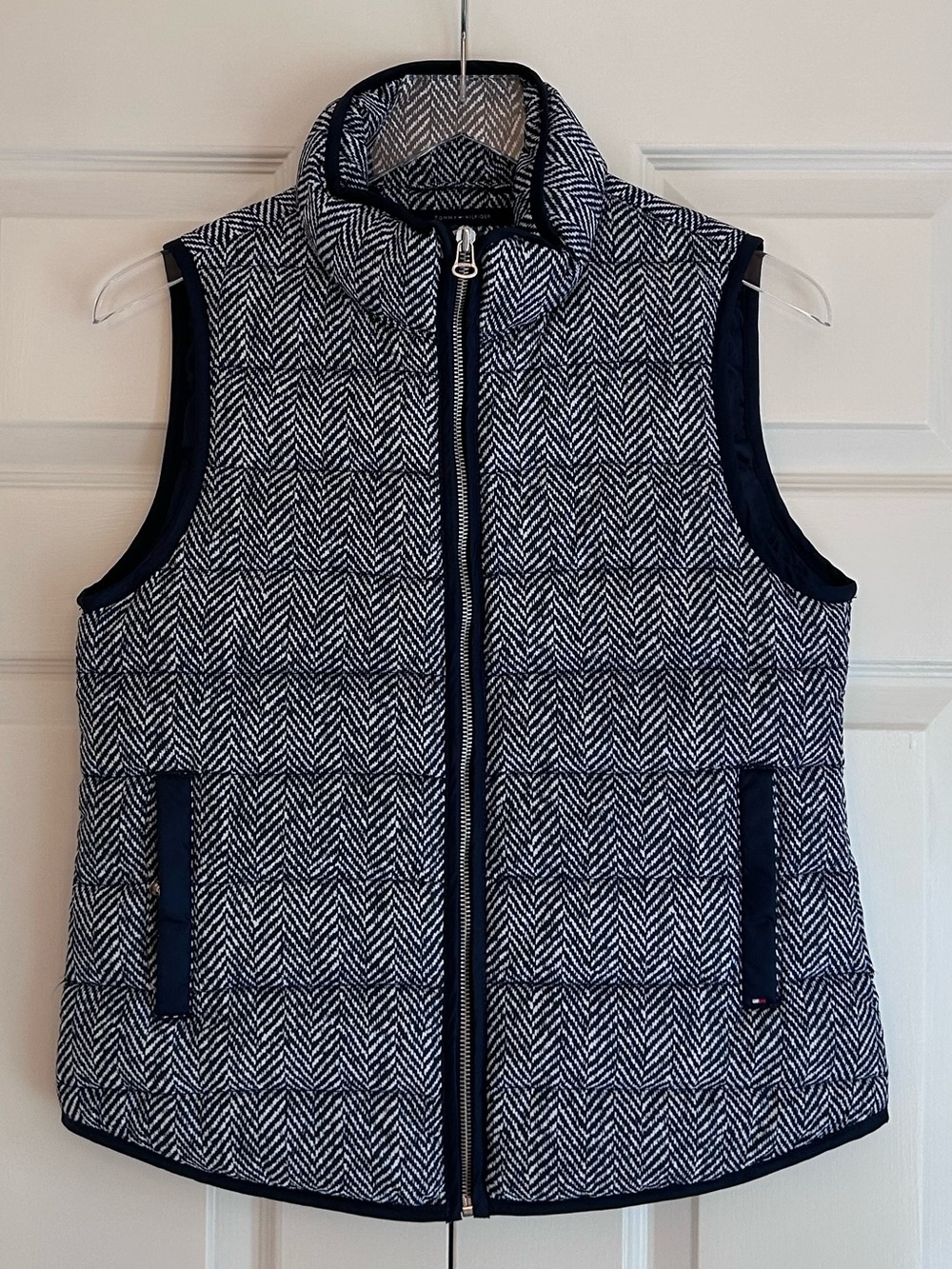 Tommy Hilfiger Navy and White Quilted Herringbone Vest